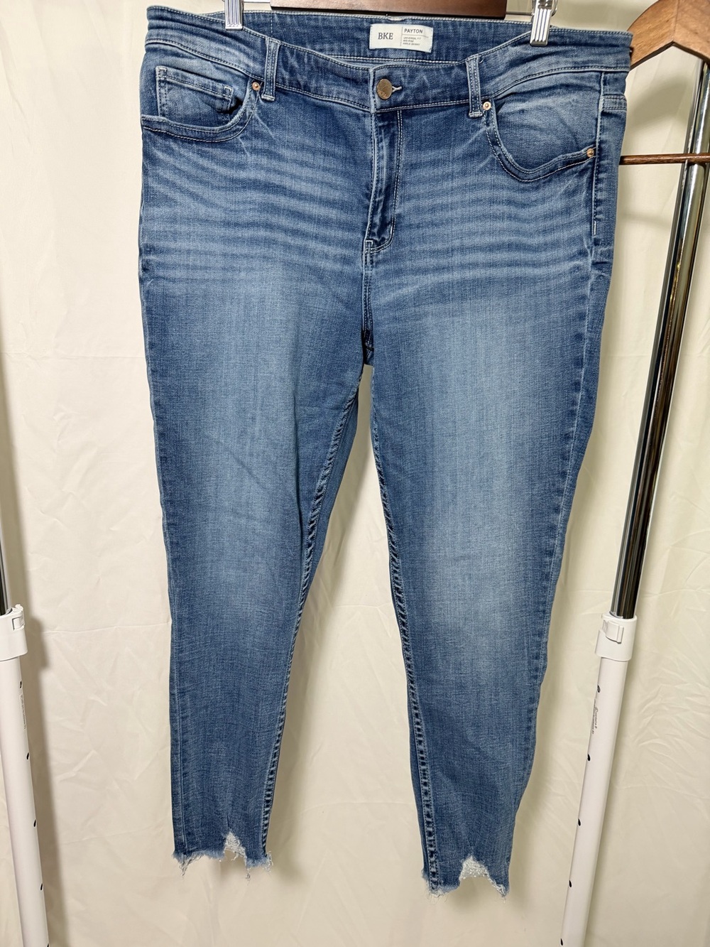 BKE Payton mid rise ankle skinny- Frayed Hem 36